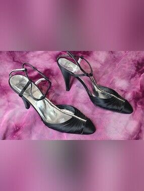 VTG Valentino Garavani Couture Rene Caovilla Crystal Satin T-Strap Heels
